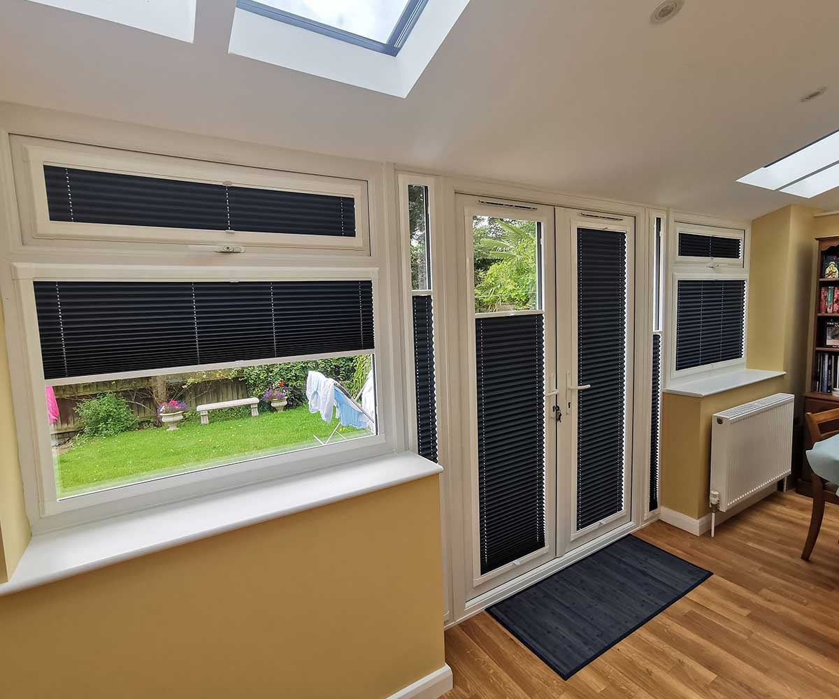 Perfect-fit pleated blinds in Breton blue fabric